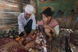 Yêu thương những mầm xanh biên giới