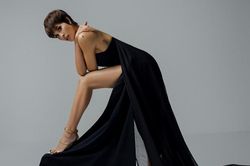 MC Phương Mai mặc hở khoe body 'vạn người mê'