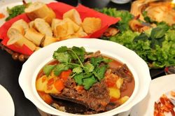 Cách nấu bò sốt vang đơn giản tại nhà, thơm ngon khó cưỡng