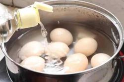 Luộc trứng kỵ nhất là điều này, ăn vào bảo sao sức khỏe 'xuống dốc', nguy hiểm khôn lường