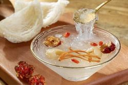 Yến sào đại bổ nhưng những người này chớ dại đụng vào chỉ tổ hại thân