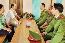 Chính trị - Xã hội Pháp luật - Cuộc sống Liên kết các dòng họ phòng, chống ma túy vùng biên