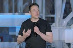 Cổ phiếu Tesla sụt giảm khi Elon Musk không có kế hoạch ra mắt xe mới