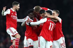 Arsenal đè bẹp Everton, củng cố ngôi đầu bảng Ngoại hạng Anh