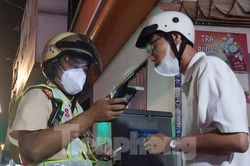 Uống 'xã giao' 2 lon bia, tài xế bị phạt 7 triệu đồng