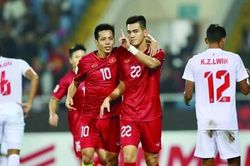 Ông Troussier gọi Văn Quyết vào đội tuyển Việt Nam, bỏ qua Công Phượng và Quang Hải