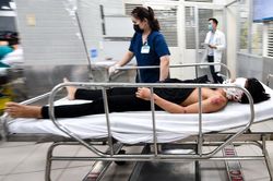 Người lạ báo con nhập viện, phụ huynh bị lừa chuyển 70 triệu đồng