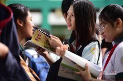 Sự khốc liệt của thi cử ở Việt Nam và nỗi lòng thầy giáo toán