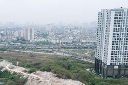 Những 'núi' rác thải đổ trộm tại Thủ đô