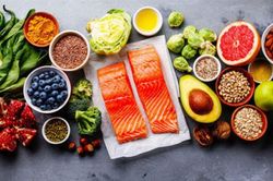 Người bị bệnh sốt rét nên ăn gì?