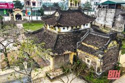 Nghè cổ hơn 400 tuổi ở xứ Thanh