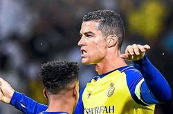 Ronaldo và Al Nassr lên đỉnh sau màn ngược dòng không tưởng với 16 phút bù giờ