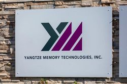Công ty chip nhớ Trung Quốc YMTC nhận 7 tỉ USD đầu tư để vượt qua các lệnh trừng phạt của Mỹ