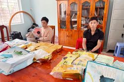 Bắt hai đối tượng liên quan vụ vận chuyển hơn 18 kg ma túy về Việt Nam