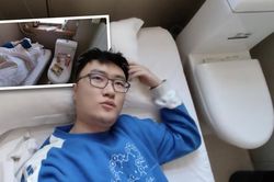 Phòng khách sạn với bồn cầu sát giường gây chú ý ở Trung Quốc