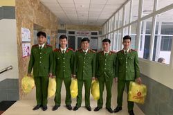 Cán bộ Công an Thanh Hóa hiến máu cứu bệnh nhân mổ cấp cứu