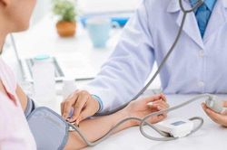 4 bệnh hay gặp ở phụ nữ tuổi trung niên và cách hạn chế