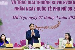 Kế thừa, nuôi dưỡng, phát huy truyền thống nhân hậu, đảm đang, trí tuệ và cống hiến của phụ nữ Việt Nam