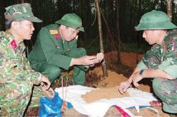 Chính trị - Xã hội Phối hợp tìm kiếm, quy tập hài cốt liệt sĩ