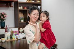 Ghi chú treo tường trong căn nhà của đôi vợ Việt chồng Hàn