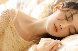 Viết cho những người có… vợ đẹp