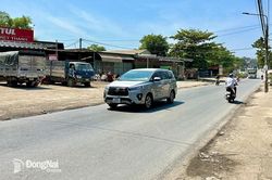 Cần sớm mở rộng tuyến đường Hoàng Văn Bổn