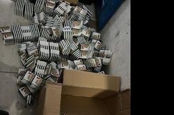 Phát hiện số lượng lớn thuốc tây và bao cao su chưa rõ nguồn gốc