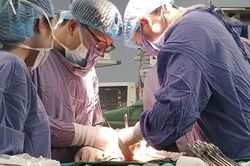 Đột quỵ não biến chứng khiến 'cậu nhỏ' cương cứng suốt 2 ngày