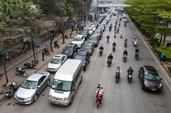 Hàng trăm nghìn ôtô sắp phải 'nằm im' vì quá hạn kiểm định