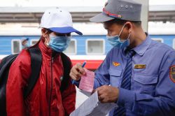 Đường sắt chạy thêm nhiều tàu dịp nghỉ lễ 30/4-1/5