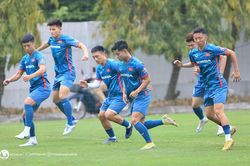 Đội tuyển Việt Nam tạm chia tay sau 5 ngày hội quân