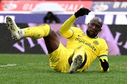 Lukaku trước viễn cảnh trở thành người thừa