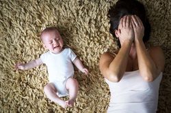 Ngăn chặn sớm ý định tự sát của sản phụ trầm cảm sau sinh