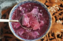 Món chè dưỡng nhan nấu từ nguyên liệu quen thuộc mang đến vị ngon bất ngờ, giúp da dẻ căng mịn hơn mỗi ngày