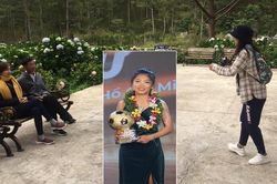 Bắt gặp khoảnh khắc 'rất đời thường' của Huỳnh Như khiến triệu fan ngưỡng mộ