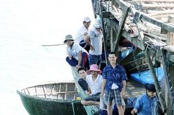 Nhà nổi ở Trường Sa