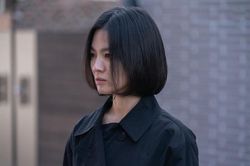 Sau nhiều đồn đoán, Song Hye Kyo và Hyun Bin chính thức tái hợp sau 15 năm