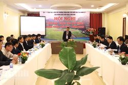 Giao ban công tác xây dựng nông thôn mới quý I