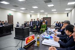 Cựu giám đốc ngân hàng bị đề nghị đến 9 năm tù vụ 'xù nợ' 360 tỷ đồng