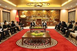 Chủ tịch Hà Nội khẳng định sẽ gỡ khó cho dự án 'Thành phố thông minh'