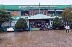 4 người bị ngộ độc sau khi ăn lễ cúng đâm trâu, 1 người tử vong