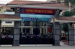 Kỷ luật nữ giáo viên ngoại ngữ tham gia làm bằng giả