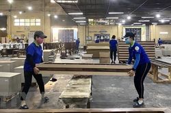 Ngành gỗ nỗ lực vượt khó trước tình trạng khủng hoảng đơn hàng