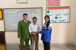 Học sinh lớp 9 trả lại hơn 14 triệu đồng cho người đánh mất