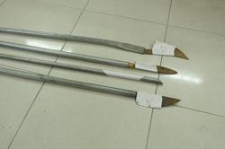 Bắt nhóm thanh thiếu niên hễ thấy đám đông là đuổi đánh
