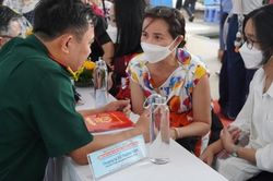 Cẩn trọng với tư vấn nghề nghiệp qua mạng