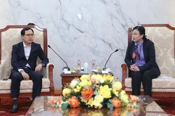 Lãnh đạo tỉnh Thái Nguyên tiếp và làm việc với Đoàn công tác của Tổ hợp Samsung Việt Nam