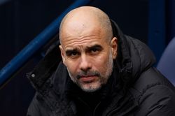 Pep Guardiola khích tướng Kevin De Bruyne