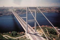 Italy: Xây cầu treo có nhịp dài nhất thế giới nối đất liền đảo Sicily