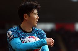 Phát biểu sốc của Conte đẩy Tottenham vào hỗn loạn